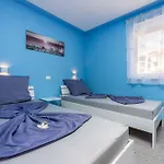 In 39370 *